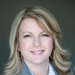 Meet your Posher, Corinne